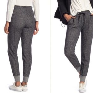 Madewell | Miles Charcoal Pintuck Marled Joggers